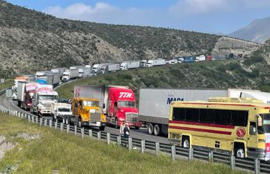 Paso libre en la carretera Monterrey-Saltillo tras protesta de transportistas 