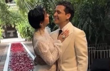 Captan a  Ángela Aguilar y Christian Nodal de luna de miel en Los Cabos (VIDEO)