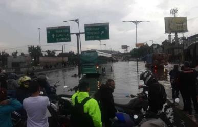 Inundaciones ahogan a varios municipios del Estado de México (VIDEO)