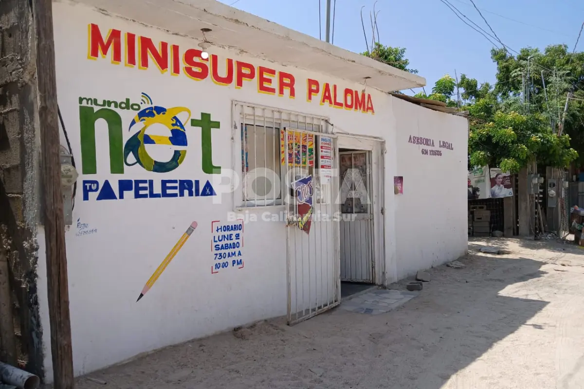 Pequeños comercios en Los Cabos piden considerarlos en el subsidio CFE. Foto: Irving Thomas / POSTA BCS