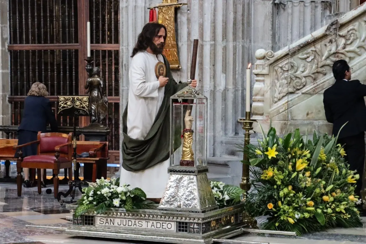 Figura de San Judas Tadeo Foto: X(Twitter) @ArquidiocesisMx