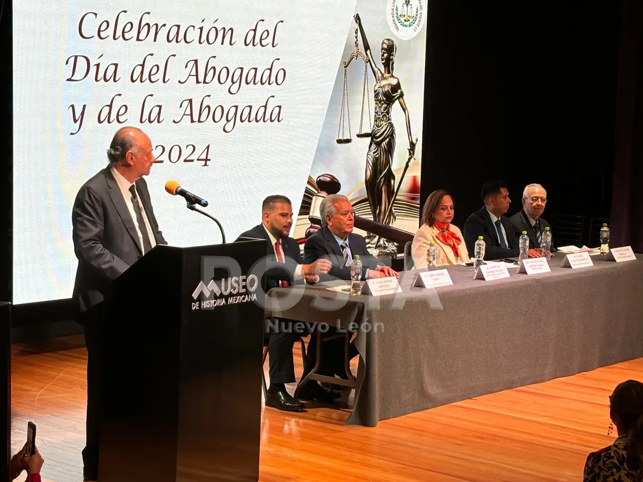 Dentro de la celebración, se destacó la importancia del derecho en la sociedad y también fueron reconocidos diversos abogados y abogadas que han trascendido en diversas áreas. Foto: POSTA.