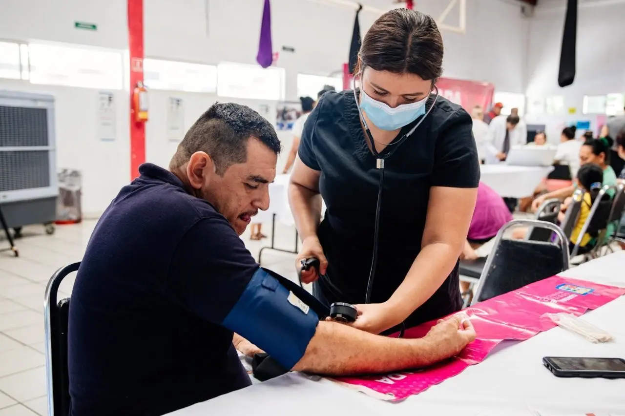 Se ofrece atención médica especializada en la Clínica de la Mujer y la Clínica de la Obesidad y Diabetes. Foto: Municipio de Guadalupe.