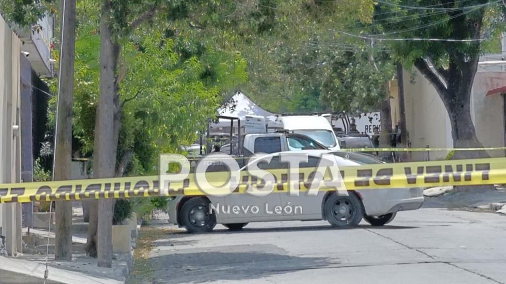 Hallan cuerpos sin vida dentro de un carro en colonia Independencia