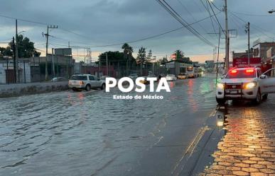 Ecatepec: Retrasos en el Mexibús, avenidas bajo el agua