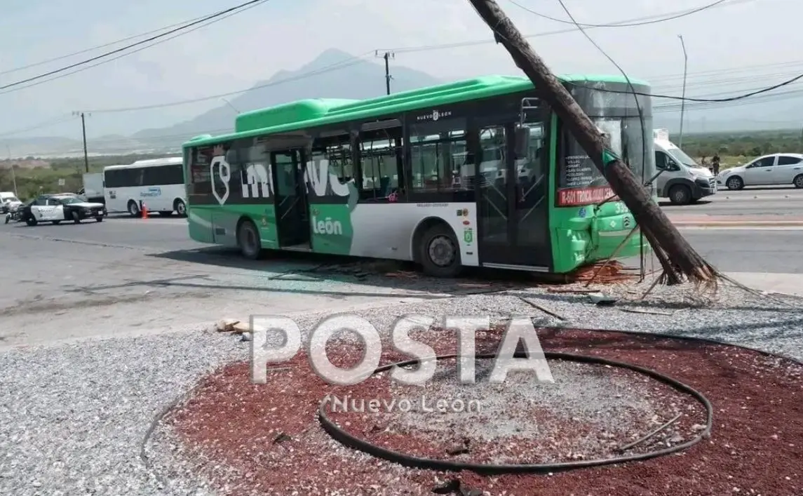 La ruta es la 601, autoridades no reportaron lesionados, pero sí afectó la vialidad en la zona. Foto: POSTA.