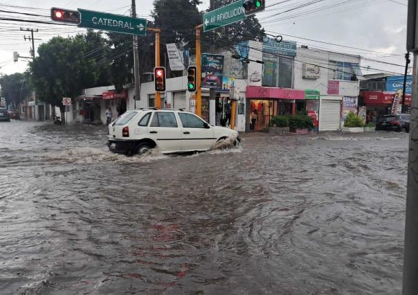 A sacar las balsas...Ecatepec otra vez bajo el agua (VIDEO)