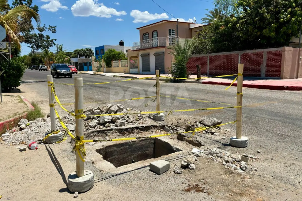 El acceso al agua potable es un derecho humano, vecinos de la colonia Guerrero llevan 20 días sin el liquido vital. Foto por Joel Cosío Posta BCS