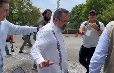 Huye de los medios titular de la Comunicaciones y Transportes en Cuernavaca