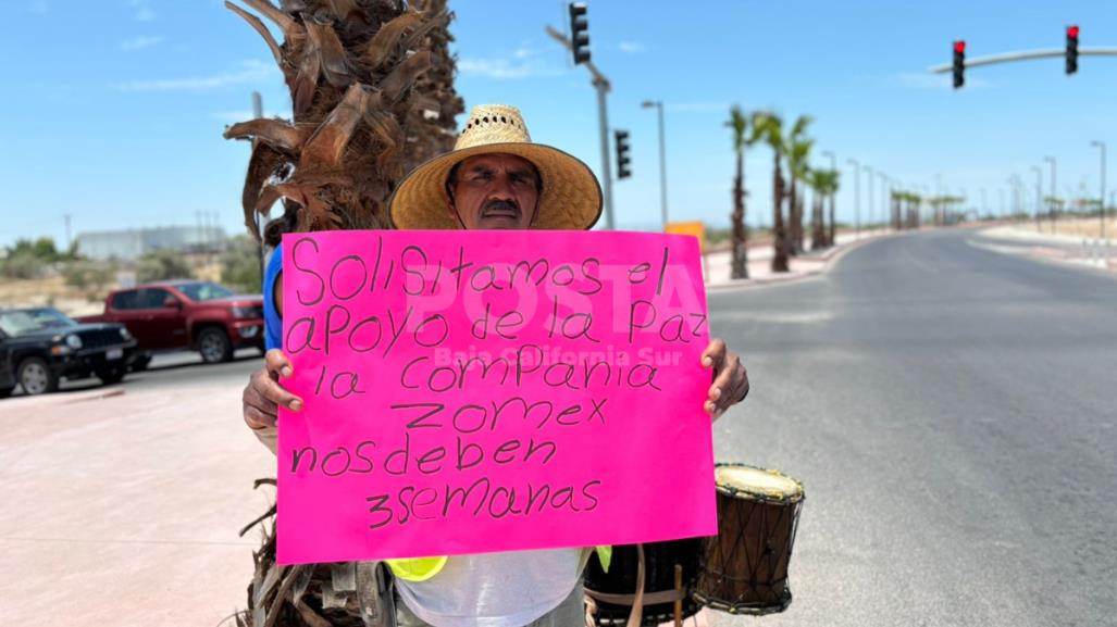 Trabajadores se manifiestan en La Paz por falta de pagos