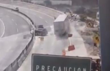 Tráileres, protagonistas de múltiples accidentes en la Monterrey-Saltillo