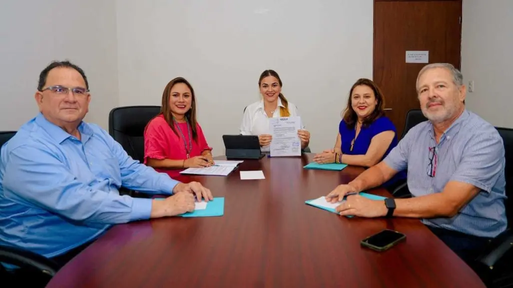 Cecilia Patrón presenta un equipo de transición ciudadano y paritario