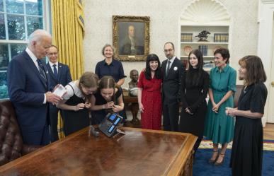 Biden confirma liberación de 16 detenidos en Rusia, entre ellos tres americanos