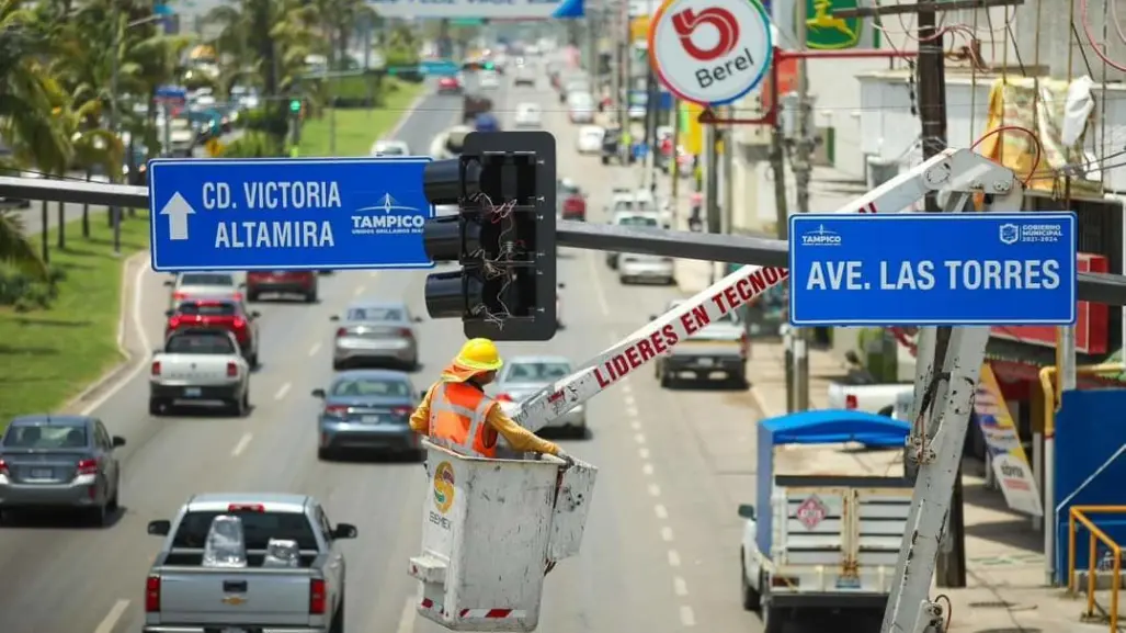 Continúa la Modernización en la Red de Semáforos de Tampico