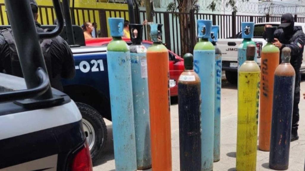 Aseguran 25 tanques de oxígeno robados en Tlalnepantla