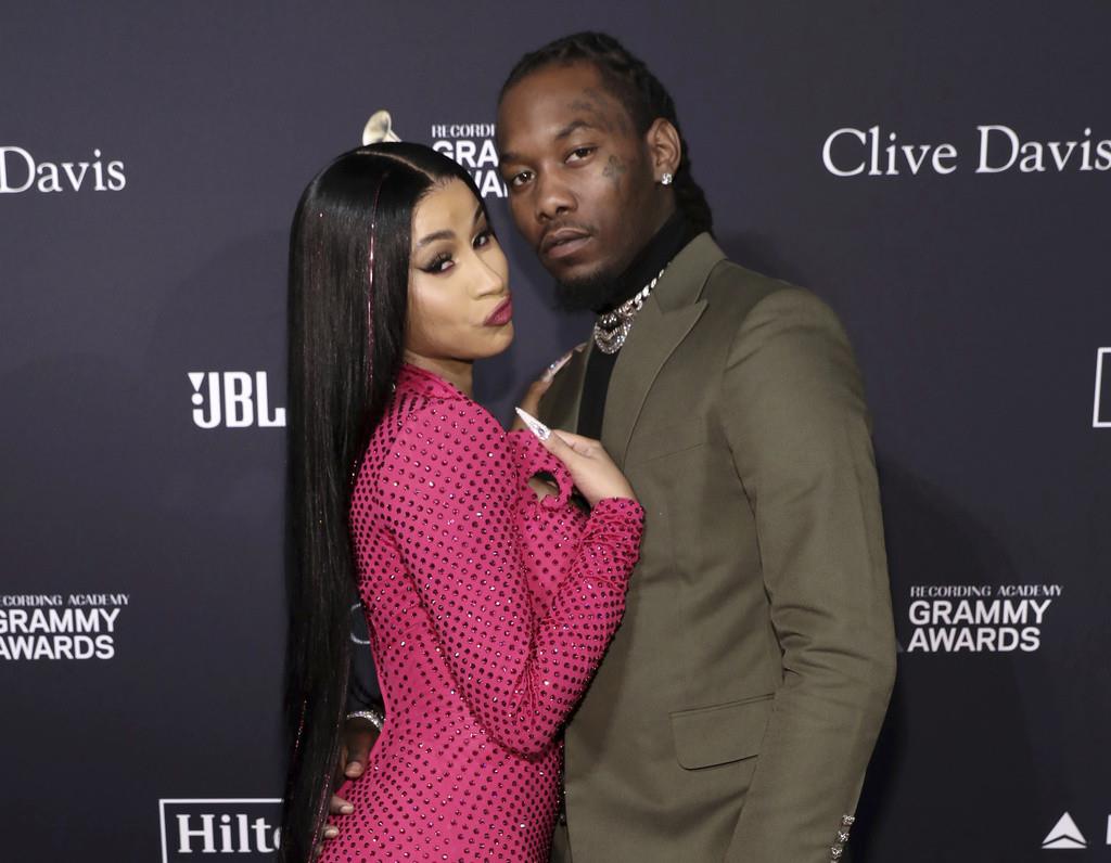 Cardi B pide custodia de sus hijos y manutención a Offset