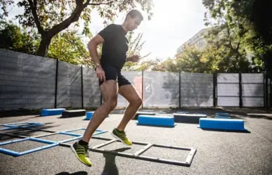 ¿La lluvia te impide ir al gym? Conoce los mejores ejercicios para hacer en casa