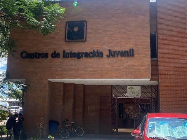 Aumenta consumo de drogas en jóvenes durante el verano