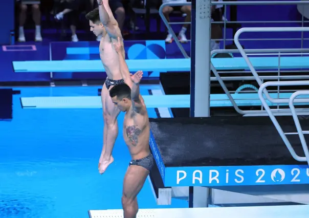 Juan Celaya y Osmar Olvera ganan plata para México en clavados en París