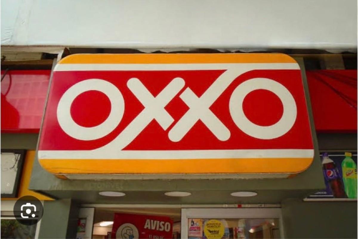 Tienda Oxxo en Nuevo Laredo Foto: X(Twitter) @DrDecorazon1