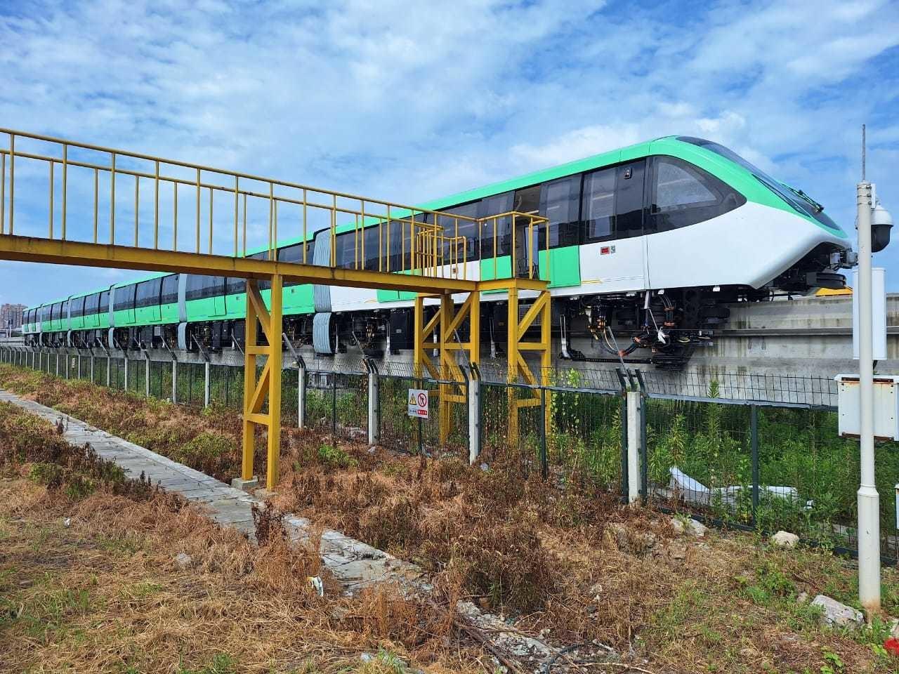 Nuevos trenes para las líneas 4 y 6 del Metro. Foto: Gobierno de Nuevo León