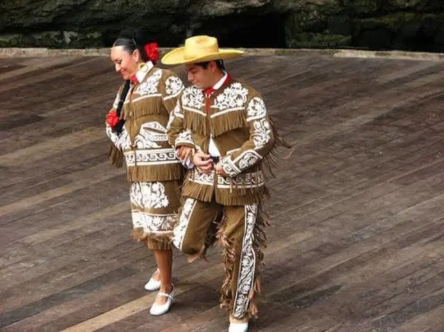 La Cuera Tamaulipeca traje típico de Tamaulipas. Foto: redes sociales