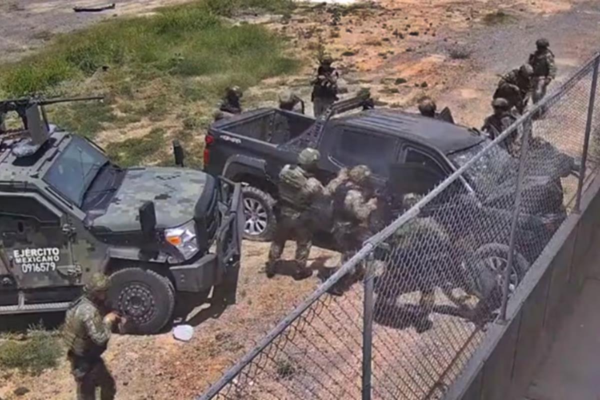 Captura del video publicado en 2023, en el que se aprecia a elementos del Ejército y supuestos integrantes del Cártel del Noreste tras una persecución en Nuevo Laredo. Foto: Posta Tamaulipas