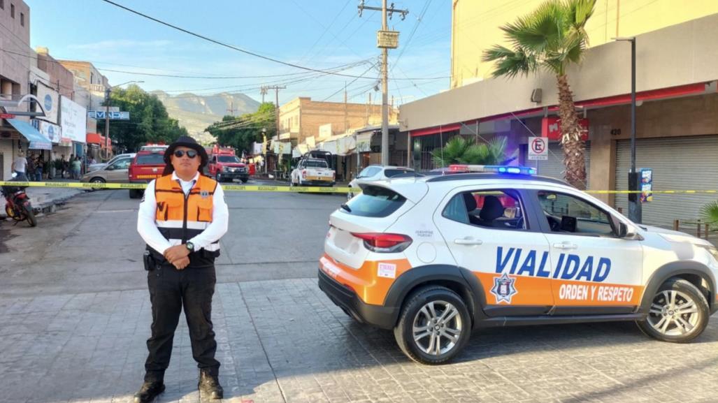 Incendio consume locales del Mercado de las Flores en Torreón