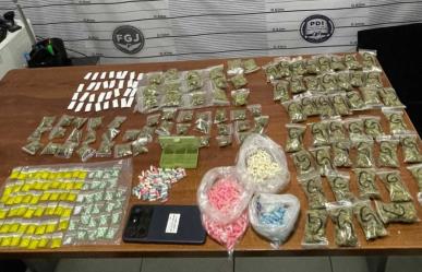 Revientan narcotiendita, aseguran más de 700 dosis de droga