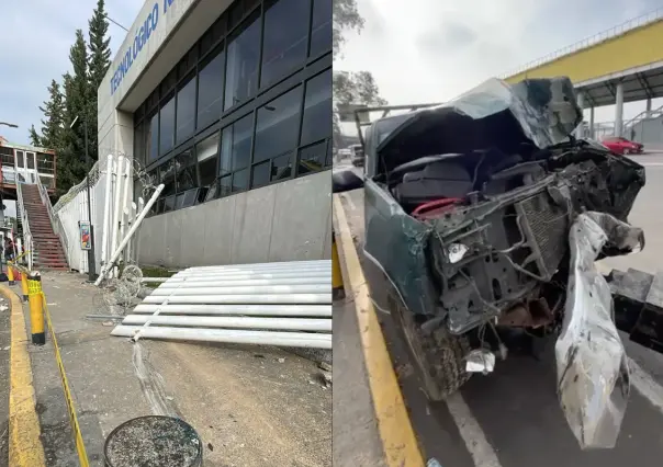 Camioneta abandonada tras chocar en Gustavo A. Madero