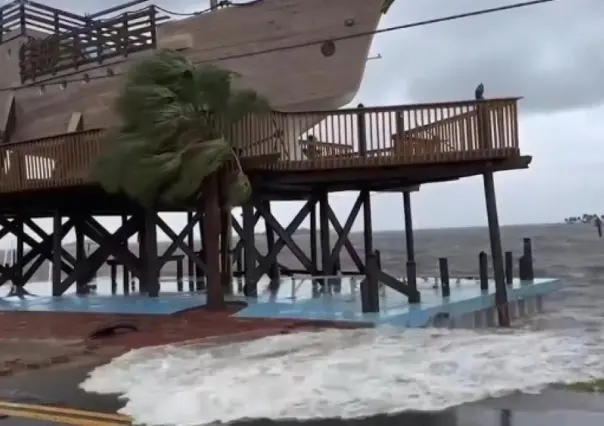 Huracán Debby toca tierra en Florida como categoría 1