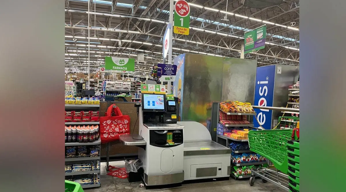 Imagen de una caja autocobro en Saltillo. (Fotografía: Marco Juárez)