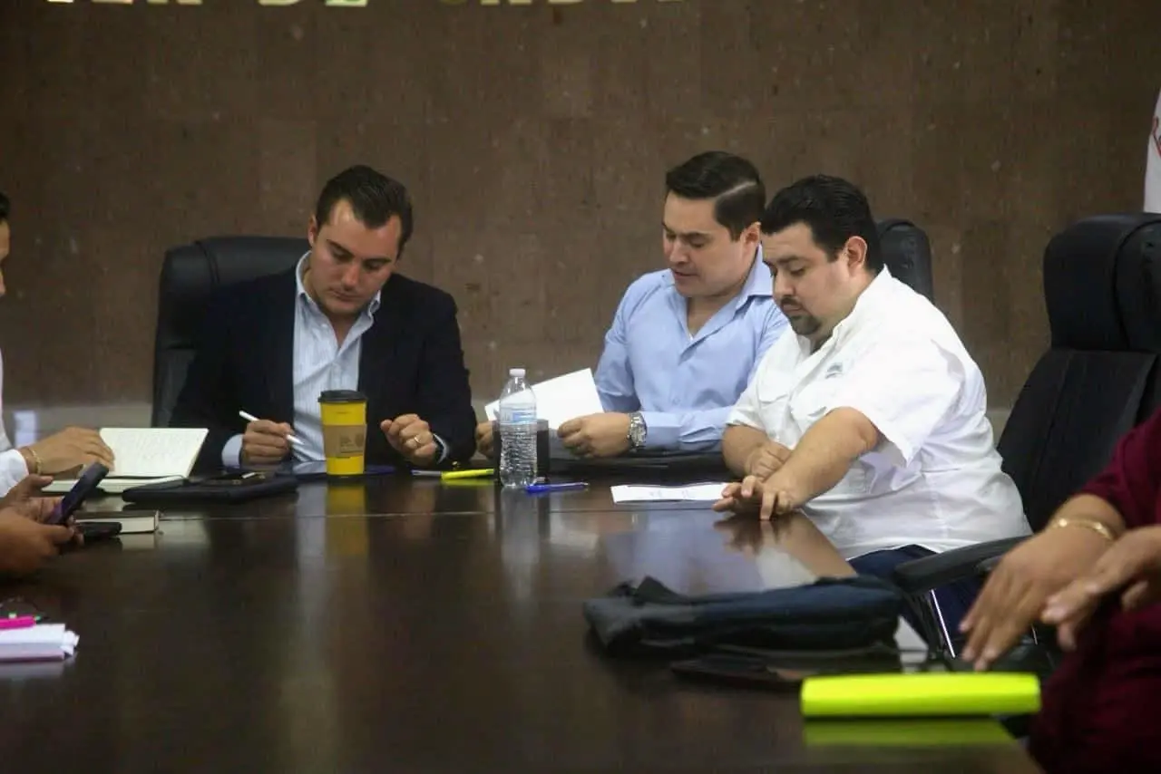 El Gobierno de García continúa avanzando en el proceso de transición municipal. Foto: García.