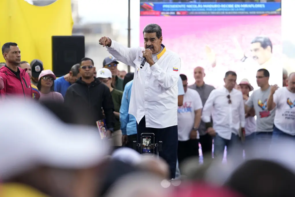 El martes 6 de agosto de 2024 Estados Unidos instó a Maduro a reconocer “el resultado real” de los comicios de Venezuela. (Foto AP/Matías Delacroix)