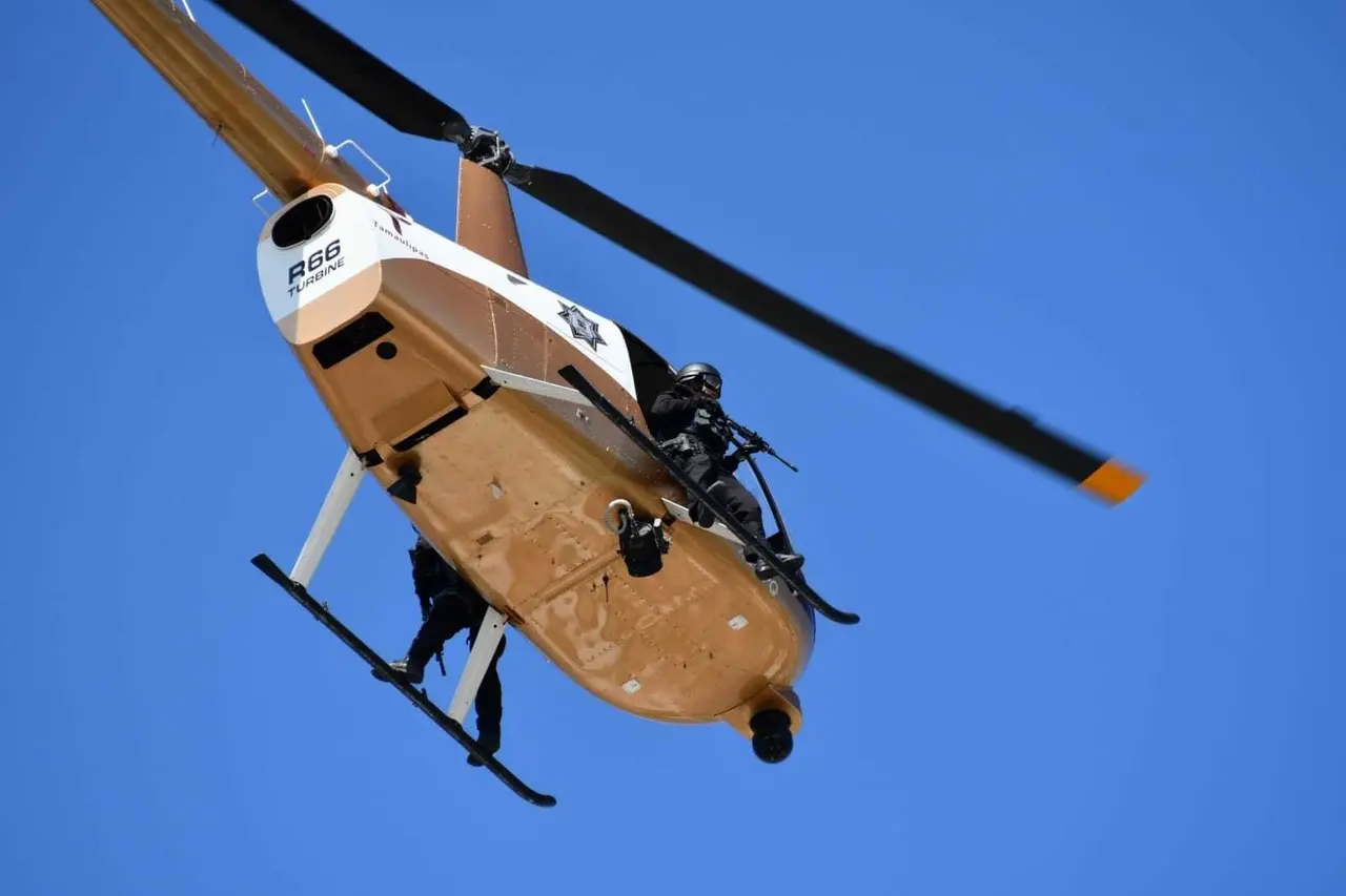 La Guardia Estatal refuerza sus recorridos de vigilancia en carreteras por aire y tierra. Foto: SSPT