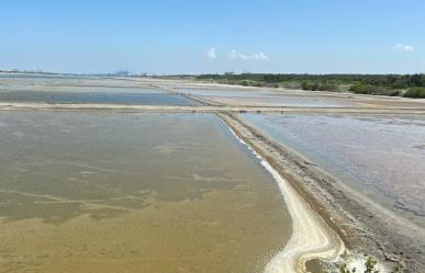 Las salineras de Lomas del Real en Altamira, Tamaulipas.