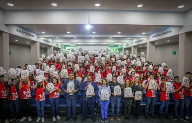 Cristina Díaz inicia entrega de útiles escolares gratuitos en Guadalupe