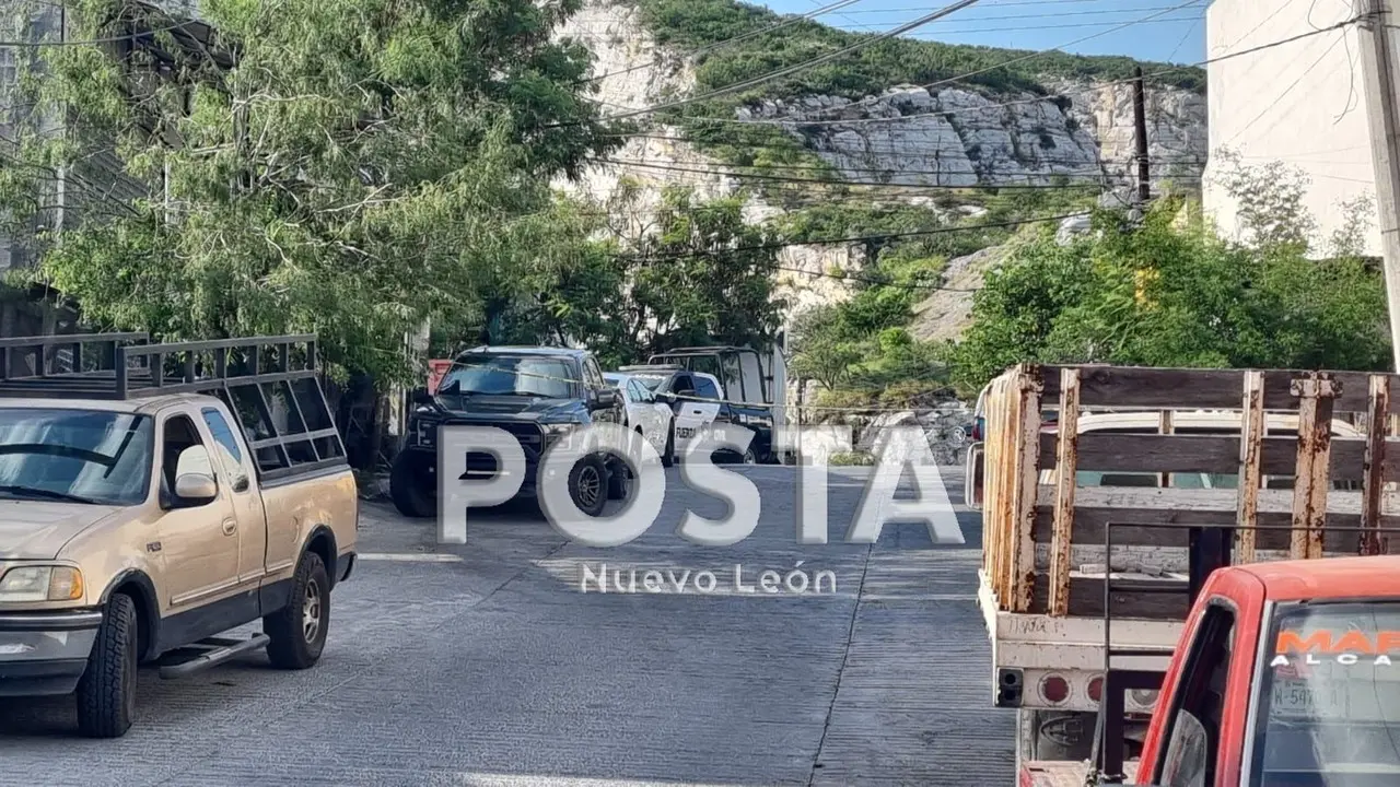 El crimen se dio en la calle Benítez a la altura de la calle Santa Catarina. Foto: Raymundo Elizalde.