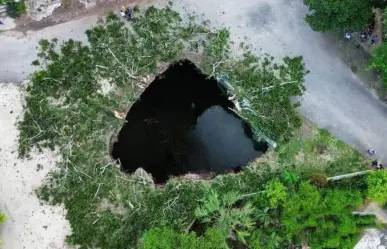 La profecía maya tras el socavón que dejó al descubierto un cenote en Xocén