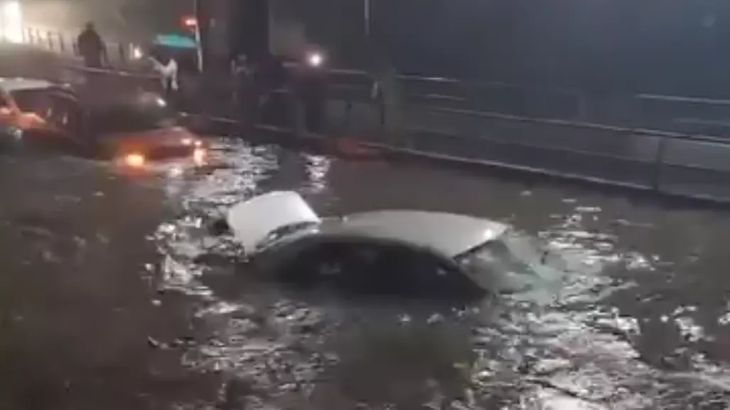 ¡Queda Naucalpan bajo el agua! Autoridades atienden emergencia (VIDEO)