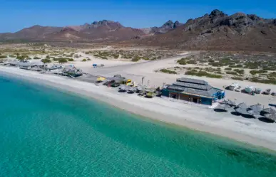 Anuncia Coepris que playa El Tecolote es apta para nadar