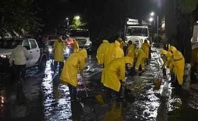 Naucalpan maneja inundaciones tras intensa lluvia