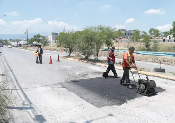 Fortalecen programa de bacheo en Juárez