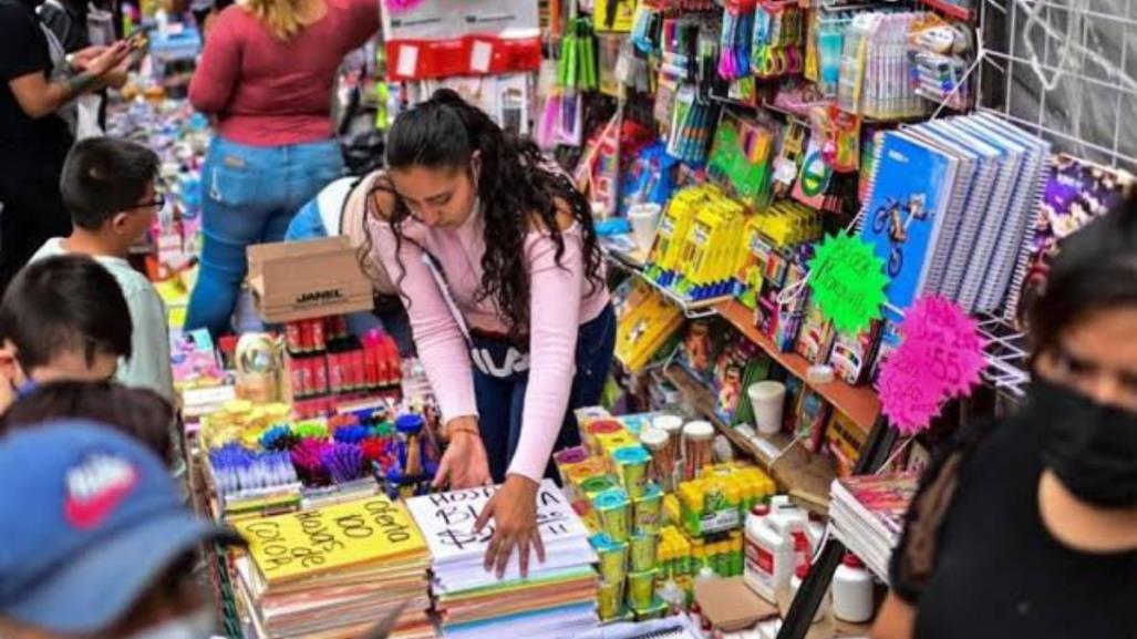 Feria Regreso a Clases en el 17