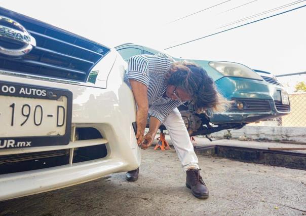 Desafiando Roles: Mujeres demuestran que la mecánica no tiene género