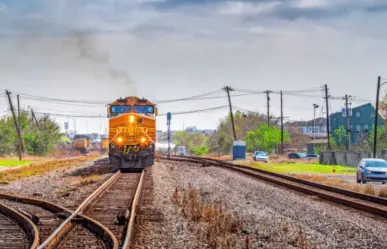 Gobernador propone a Claudia Sheinbaum el ferrocarril Durango-Mazatlán