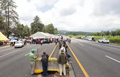 Reabren a medias autopista México-Puebla: dos horas de paso, dos horas de cierre