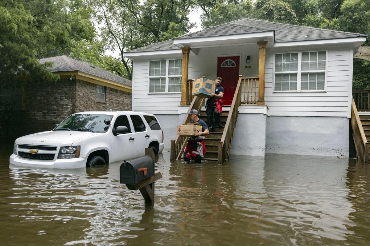 Las afectaciones que ha dejado la tormenta tropical Debby en Carolina del Sur. Foto: Los Angeles Times.