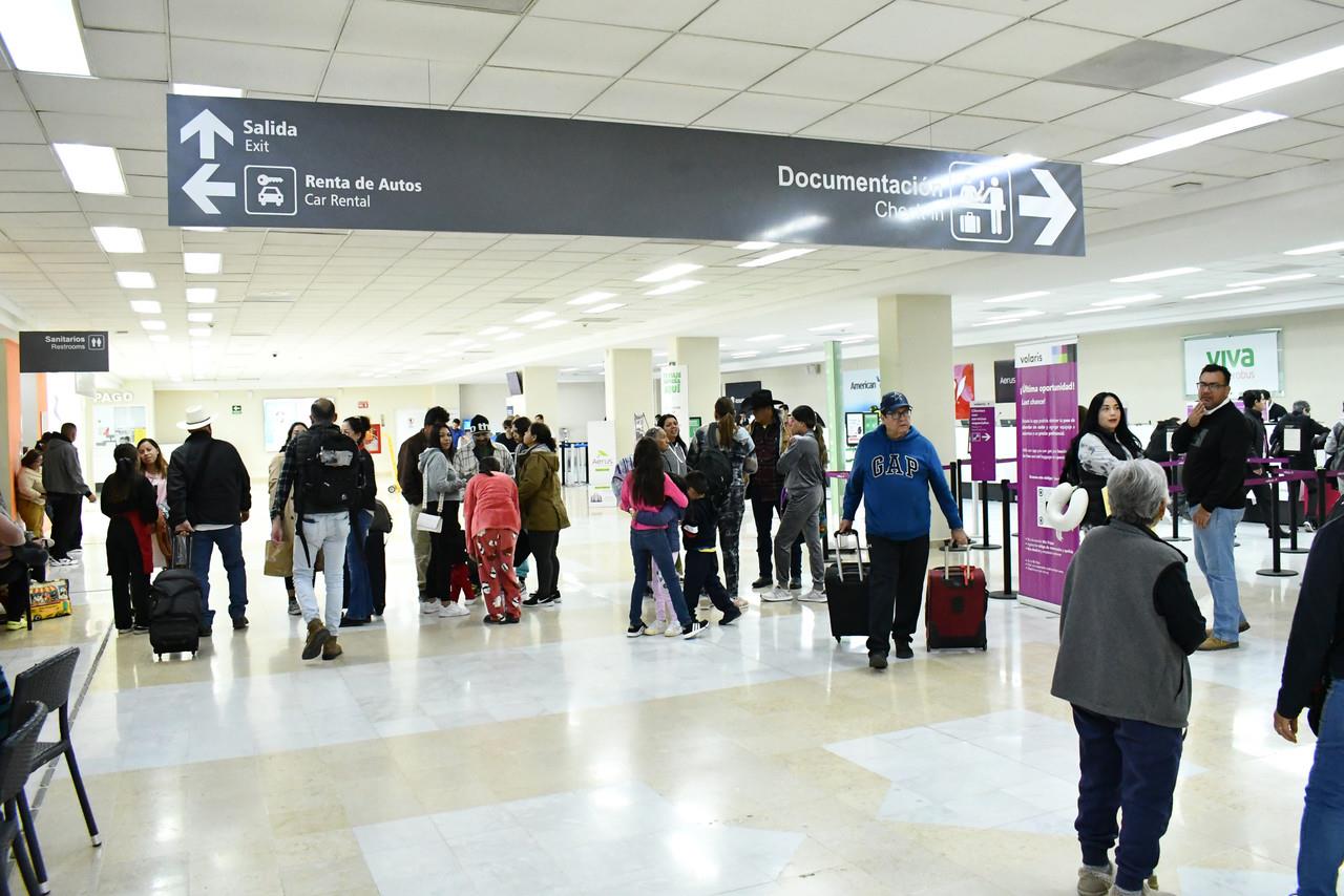 Del número de pasajeros, 12 mil 879 fueron de usuarios internacionales. (Fotografía: Archivo)