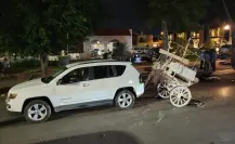 Calesa queda destrozada tras ser chocada por un auto en Paseo de Montejo